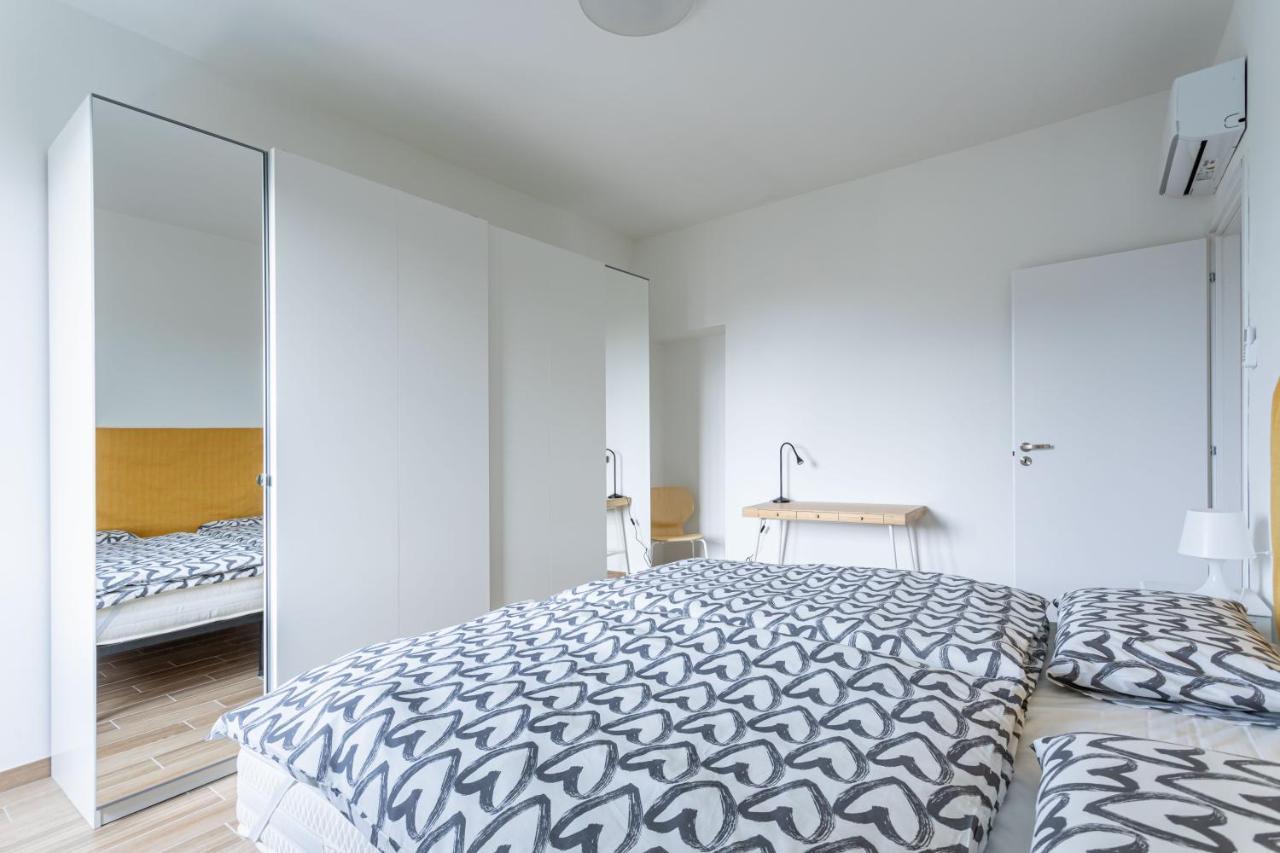 Appartamento House Maga - By Host4U Brescia Esterno foto