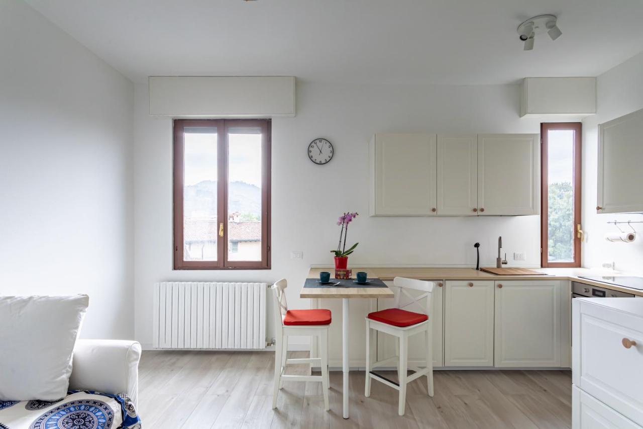 Appartamento House Maga - By Host4U Brescia Esterno foto